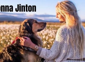 Jonna Jinton with her furry dog Nanook